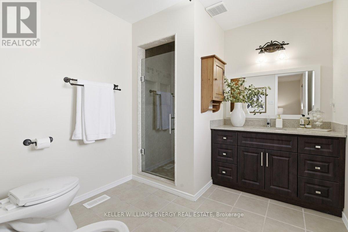 1533 Greenvalley Trail, Oshawa, Ontario L1K 2N6 - Photo 10 - E12797464