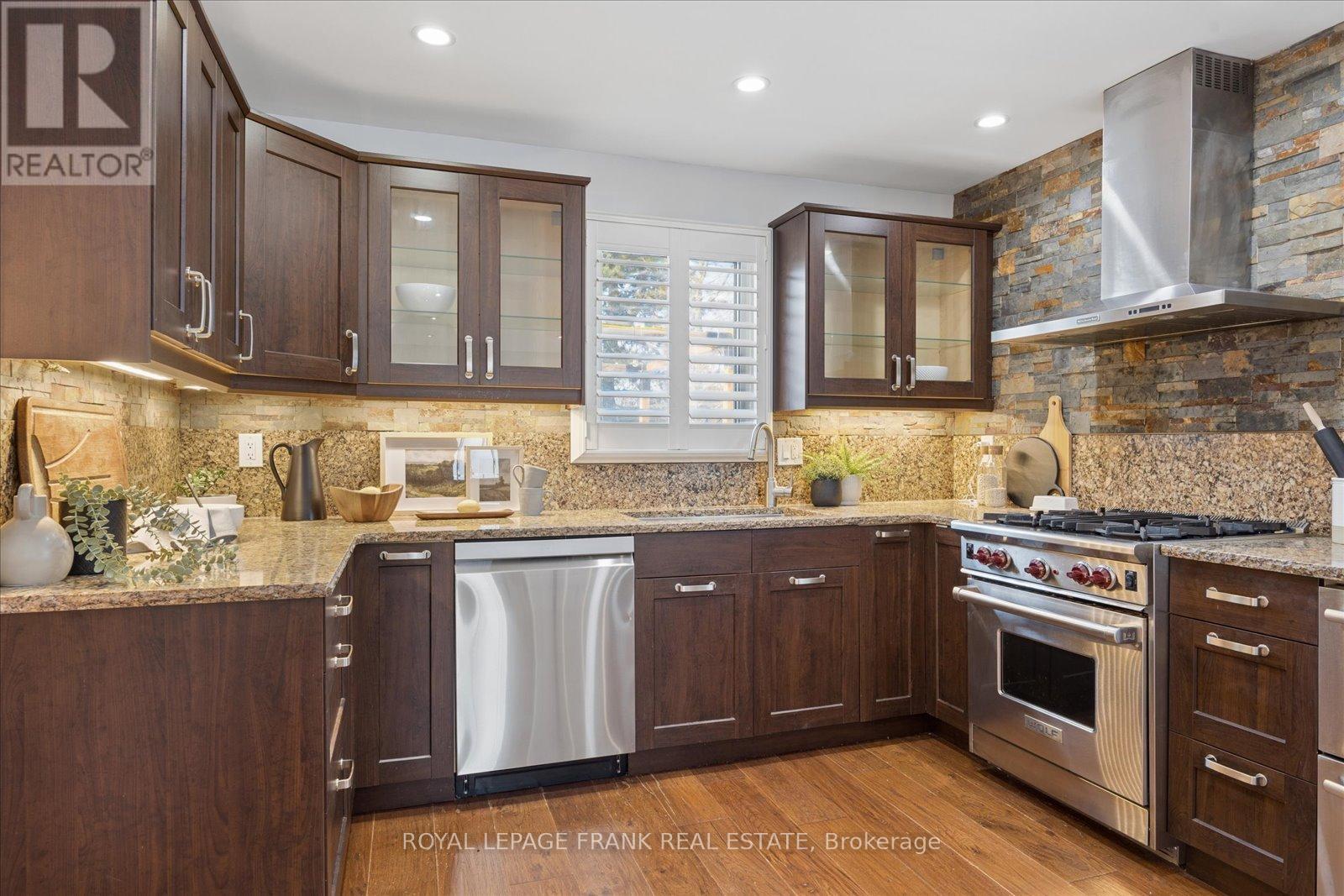 386 Prince Of Wales Drive, Whitby (Blue Grass Meadows), Ontario  L1N 6M9 - Photo 12 - E12797524