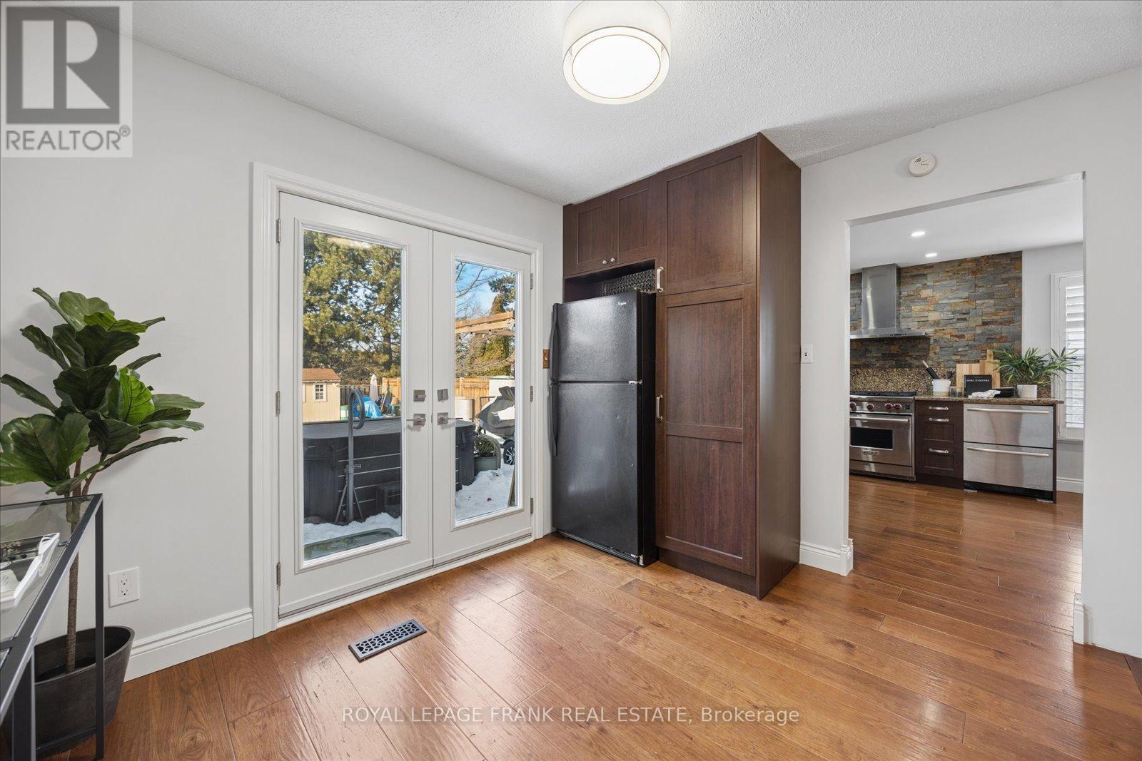 386 Prince Of Wales Drive, Whitby (Blue Grass Meadows), Ontario  L1N 6M9 - Photo 16 - E12797524