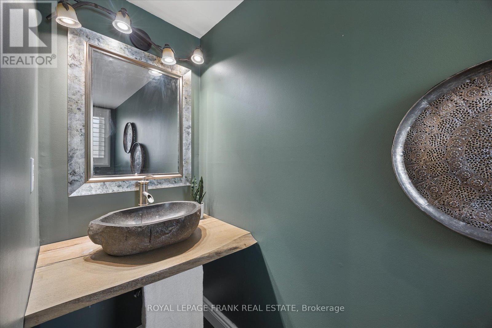 386 Prince Of Wales Drive, Whitby (Blue Grass Meadows), Ontario  L1N 6M9 - Photo 22 - E12797524