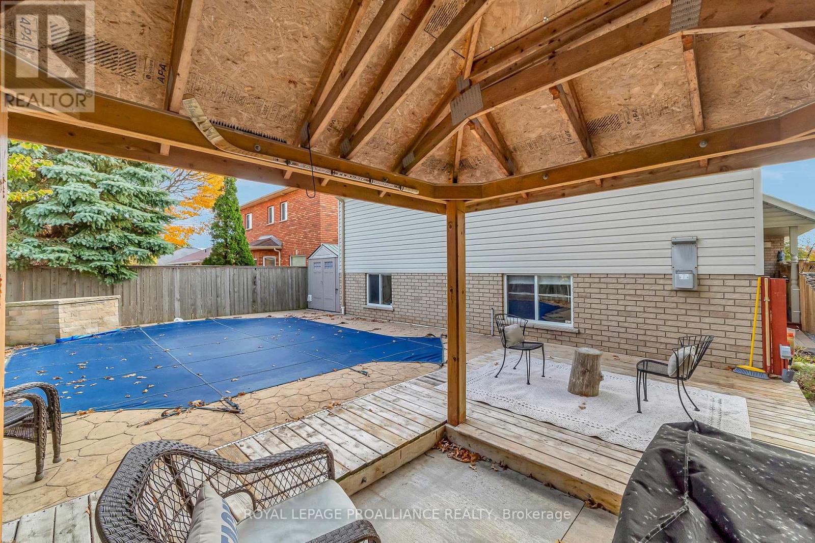 9 Spruce Gardens, Belleville, Ontario  K8N 5W3 - Photo 47 - X12797344