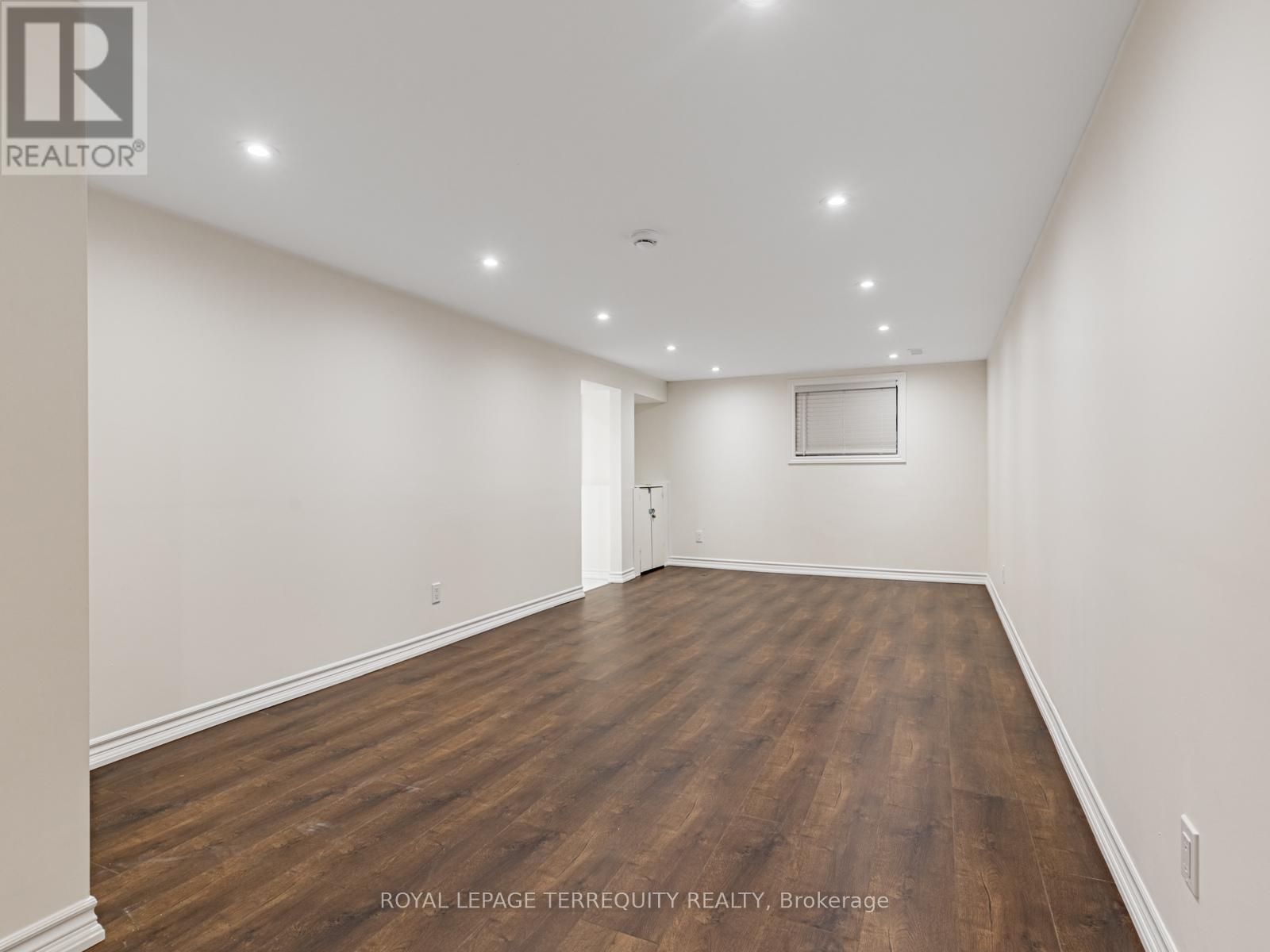 5 Rochelle Crescent, Toronto, Ontario  M2J 1Y3 - Photo 13 - C12792392