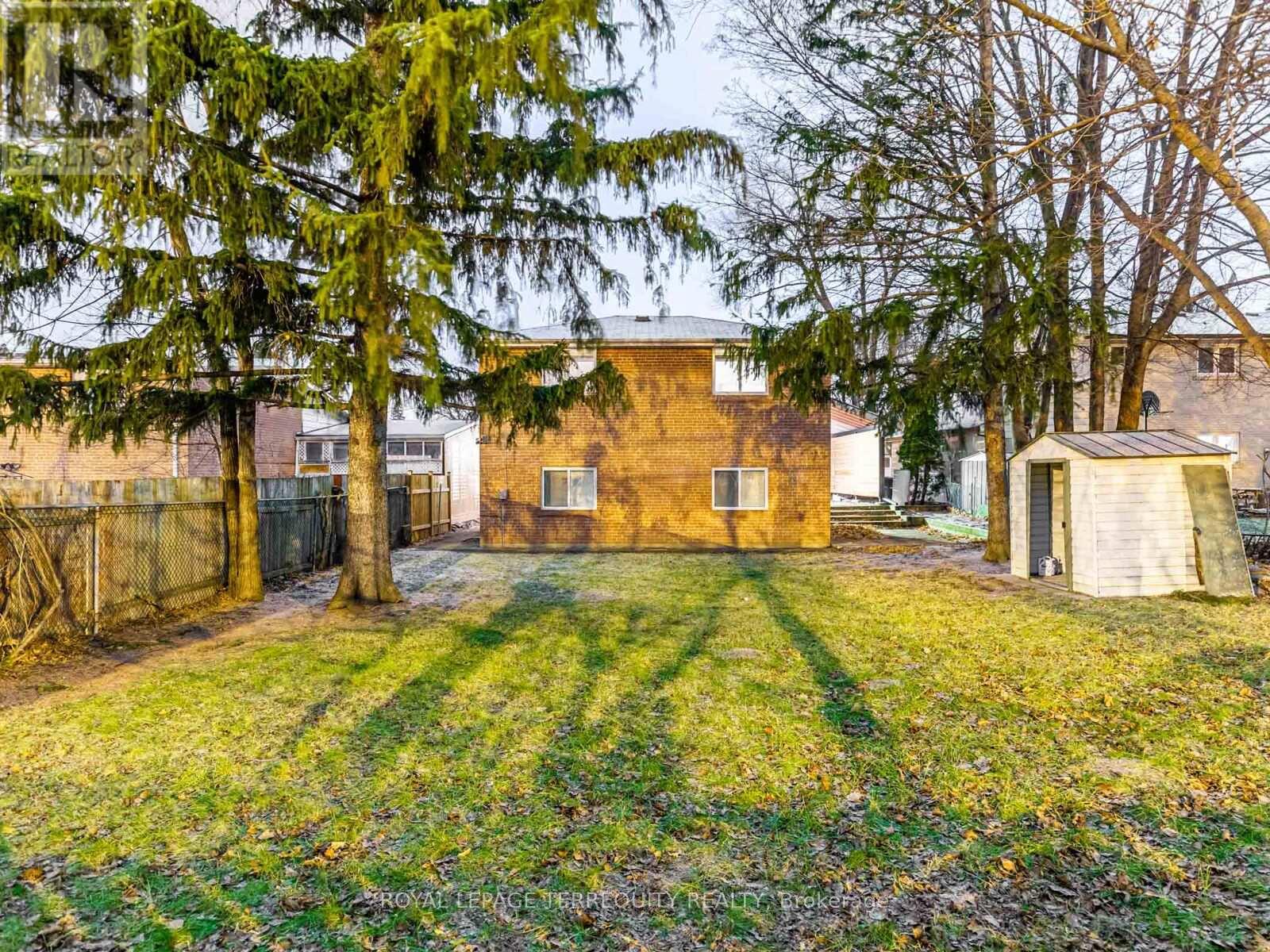 5 Rochelle Crescent, Toronto, Ontario  M2J 1Y3 - Photo 21 - C12792392