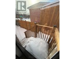 5 ROCHELLE CRESCENT, Toronto, Ontario