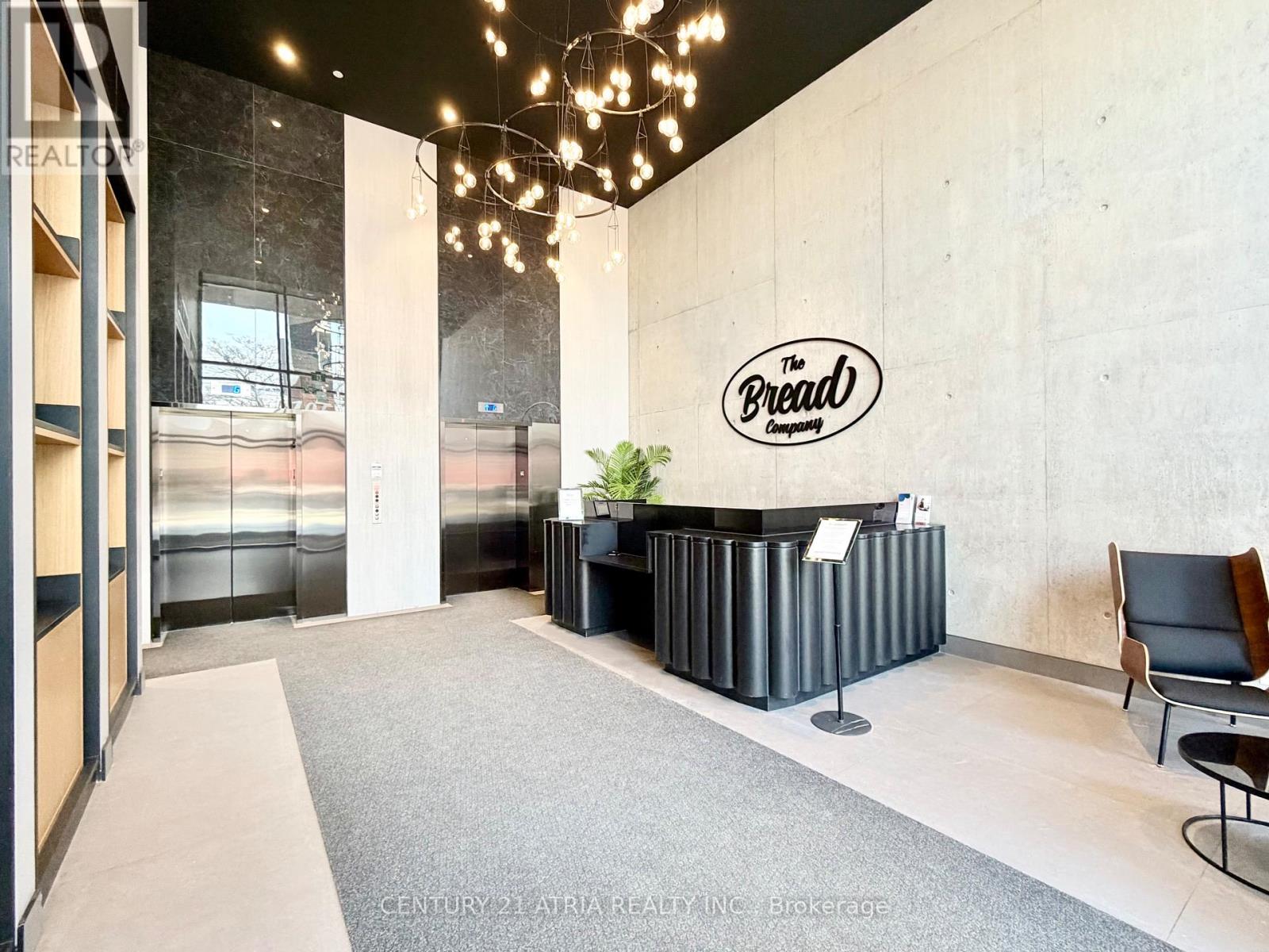 616 - 195 Mccaul Street, Toronto, Ontario  M5T 0E5 - Photo 3 - C12797350