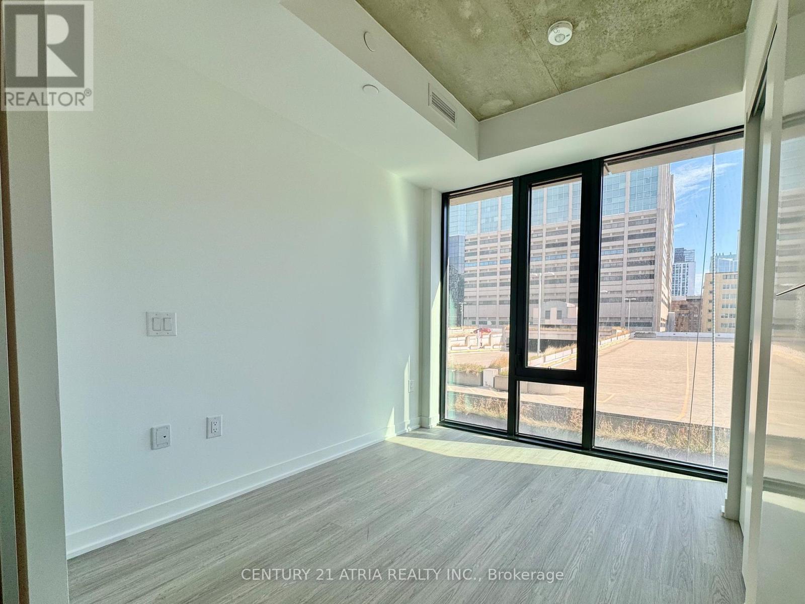 616 - 195 Mccaul Street, Toronto, Ontario  M5T 0E5 - Photo 8 - C12797350