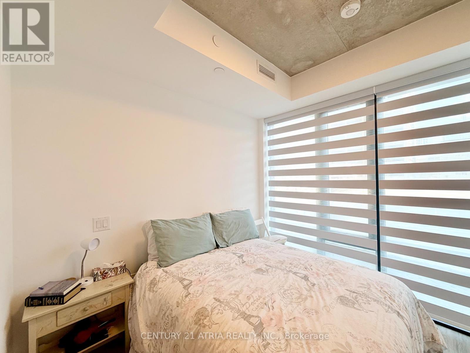 616 - 195 Mccaul Street, Toronto, Ontario  M5T 0E5 - Photo 9 - C12797350