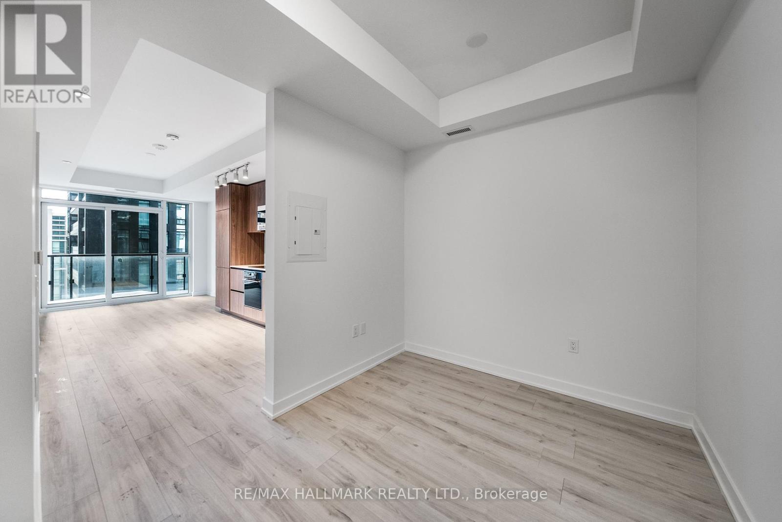 1903 - 110 Broadway Avenue, Toronto (Mount Pleasant West), Ontario  M4P 1V7 - Photo 5 - C12797380