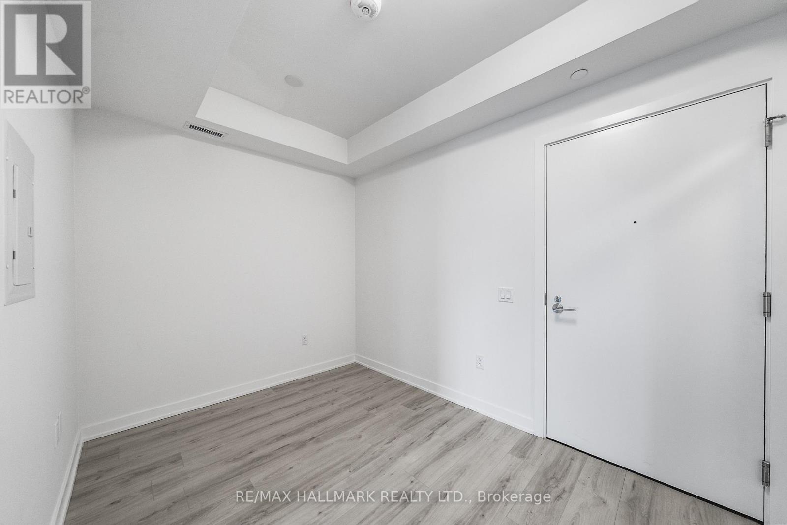 1903 - 110 Broadway Avenue, Toronto (Mount Pleasant West), Ontario  M4P 1V7 - Photo 6 - C12797380