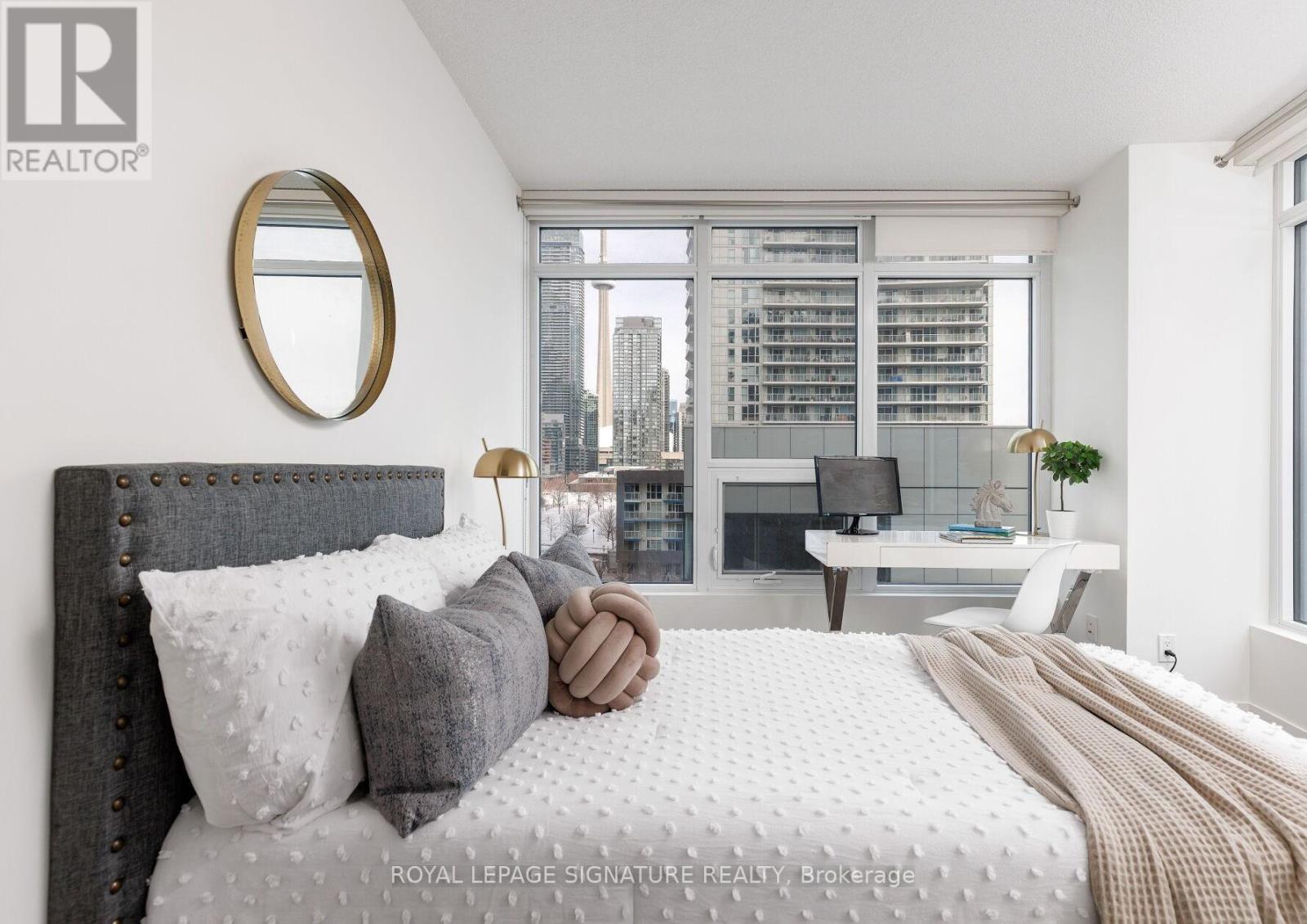 712 - 70 Queens Wharf Road, Toronto, Ontario M5V 0J2 - Photo 12 - C12797382