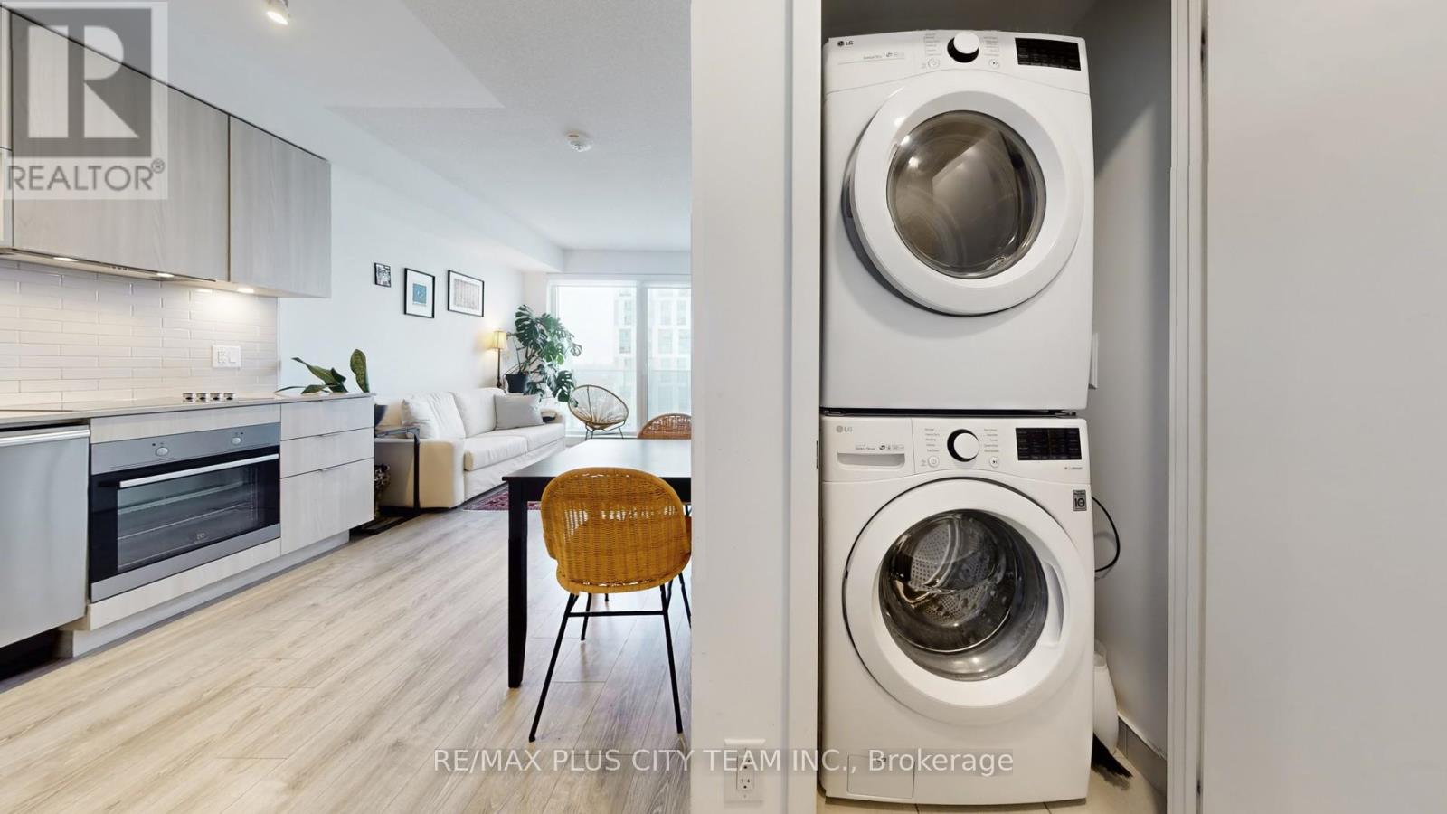 2008 - 20 Tubman Avenue, Toronto, Ontario  M5A 0M8 - Photo 14 - C12797436