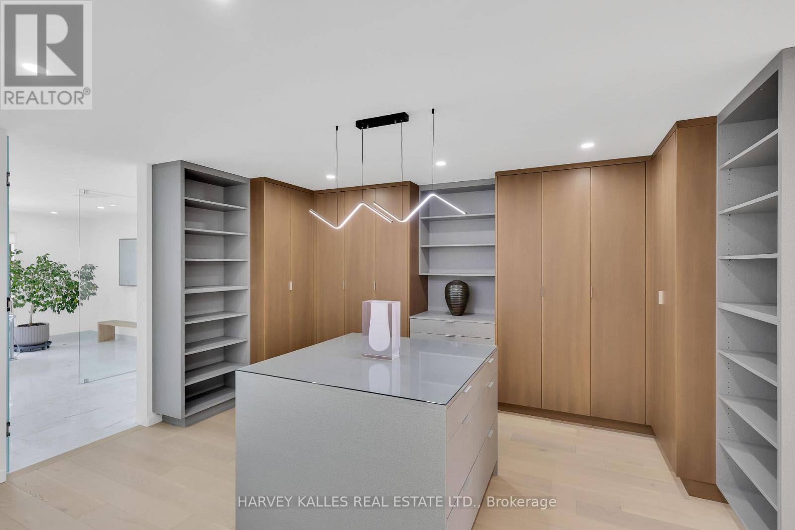 223 Wychwood Avenue, Toronto, Ontario  M6C 2T5 - Photo 28 - C12797506