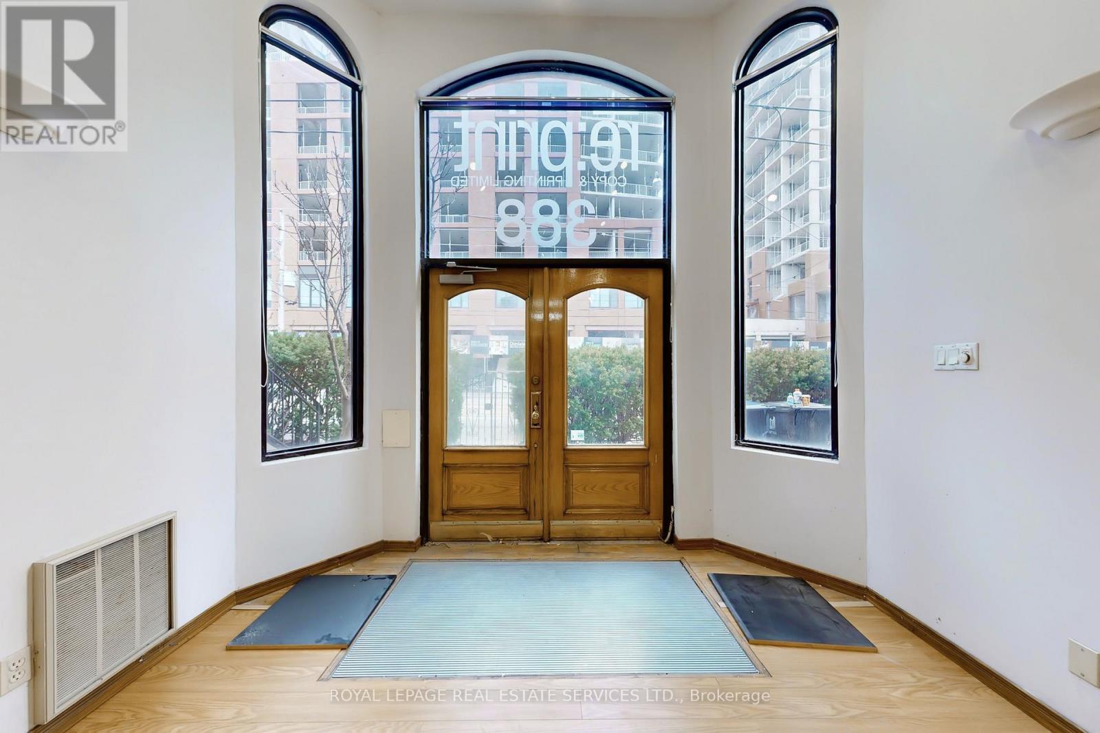 388 Parliament Street, Toronto, Ontario  M5A 2Z7 - Photo 3 - C12797508