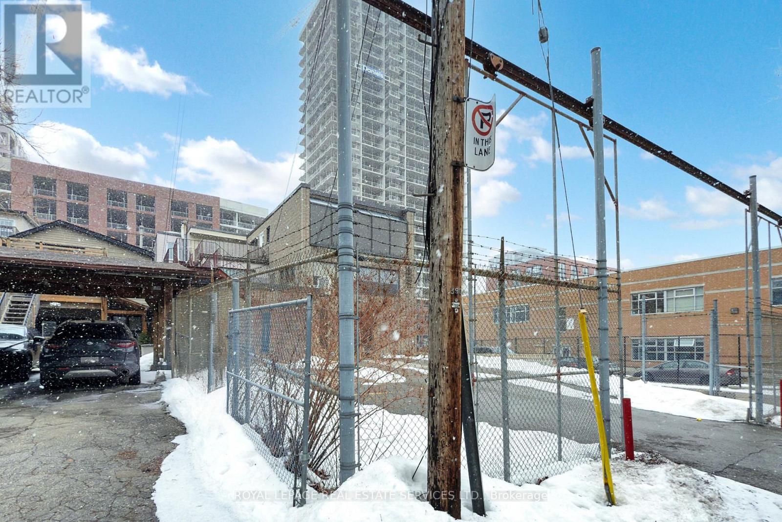 388 Parliament Street, Toronto, Ontario  M5A 2Z7 - Photo 38 - C12797508