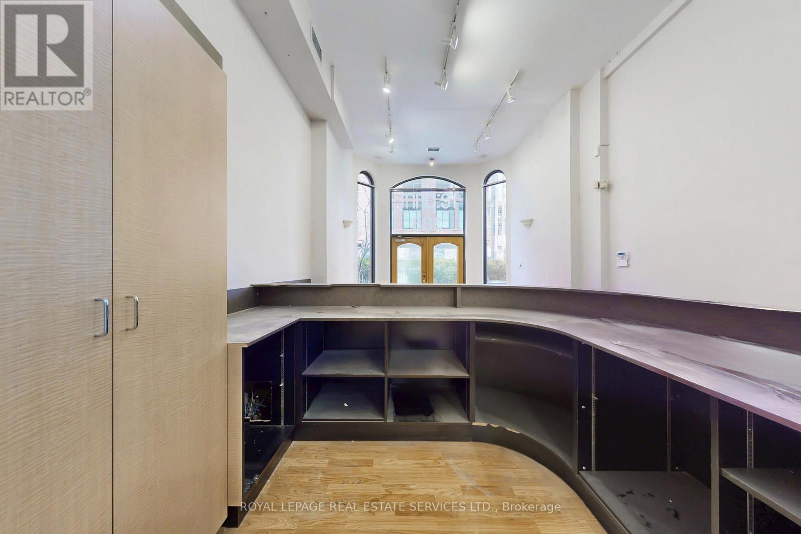 388 Parliament Street, Toronto, Ontario  M5A 2Z7 - Photo 4 - C12797508