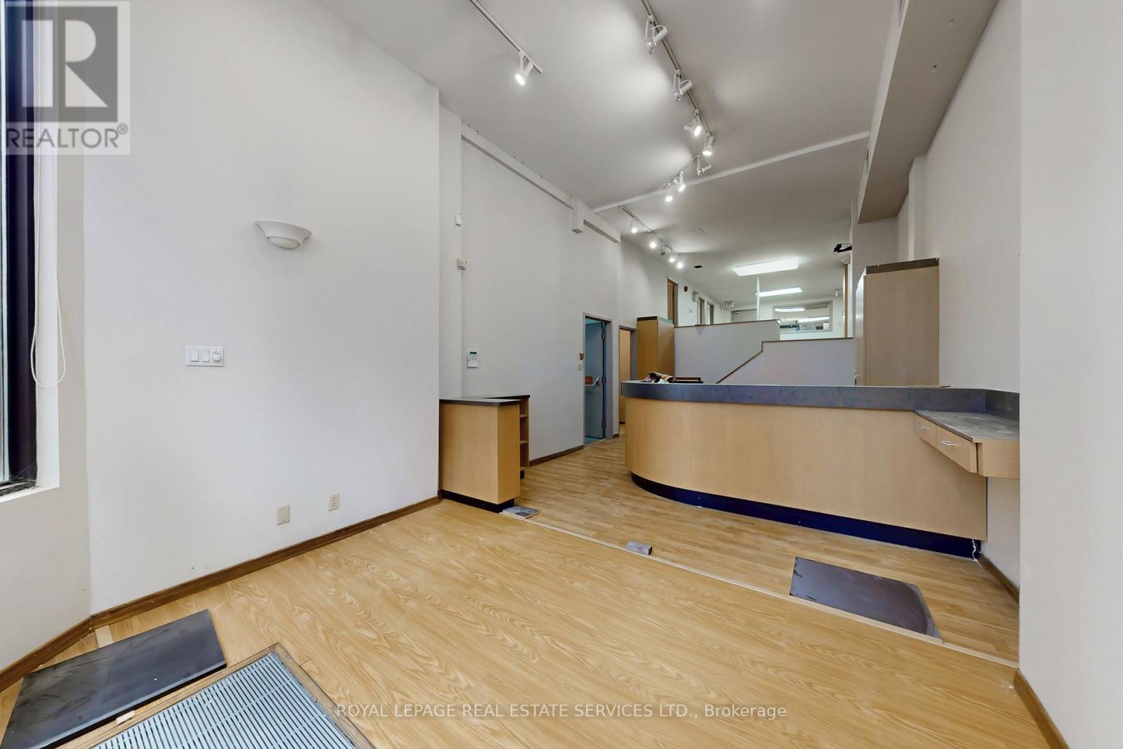 388 Parliament Street, Toronto, Ontario  M5A 2Z7 - Photo 5 - C12797508