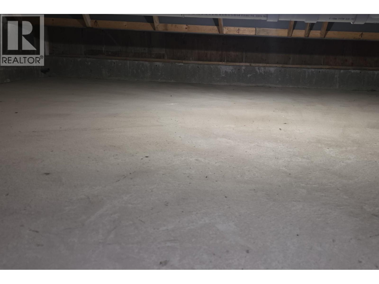 103 735 W 15th Street, North Vancouver, British Columbia  V7M 0B8 - Photo 31 - R3090939