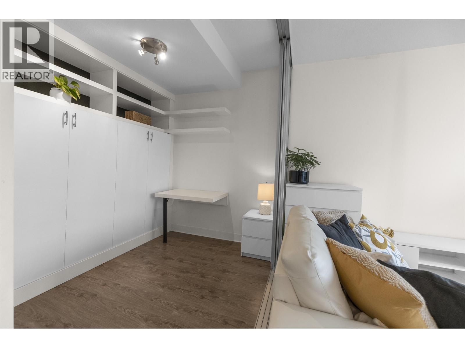 103 735 W 15th Street, North Vancouver, British Columbia  V7M 0B8 - Photo 10 - R3090939