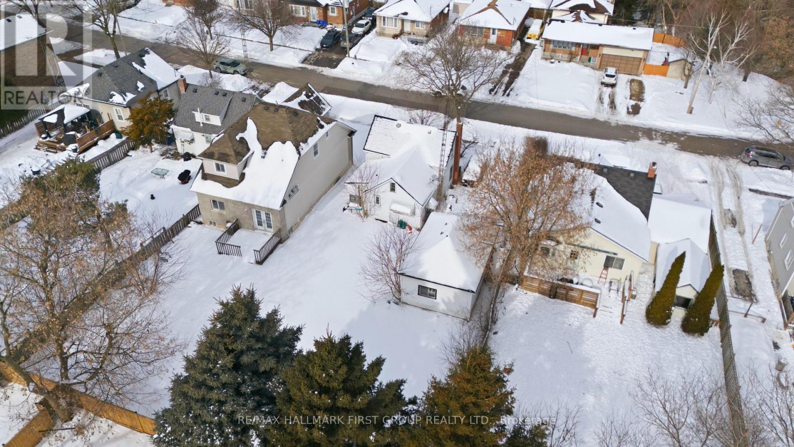 145 Tresane Street, Oshawa, Ontario  L1J 1T7 - Photo 5 - E12797276