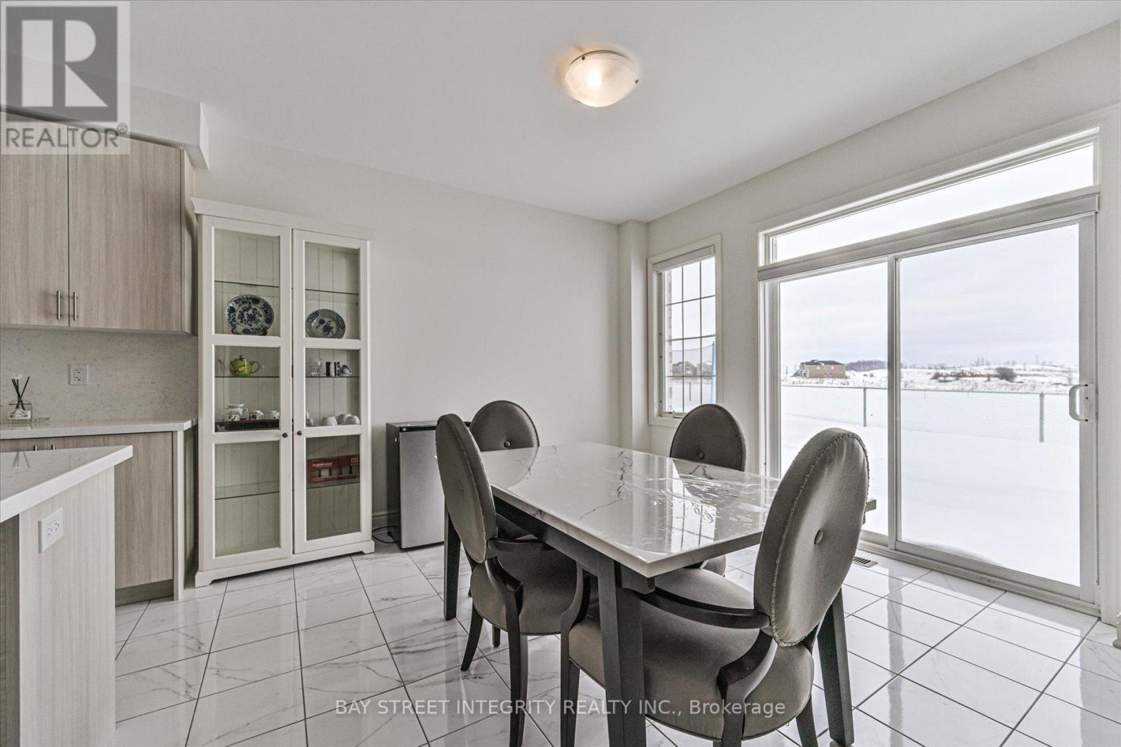 1452 Wheatcroft Drive, Oshawa, Ontario  L1L 0W5 - Photo 12 - E12797482