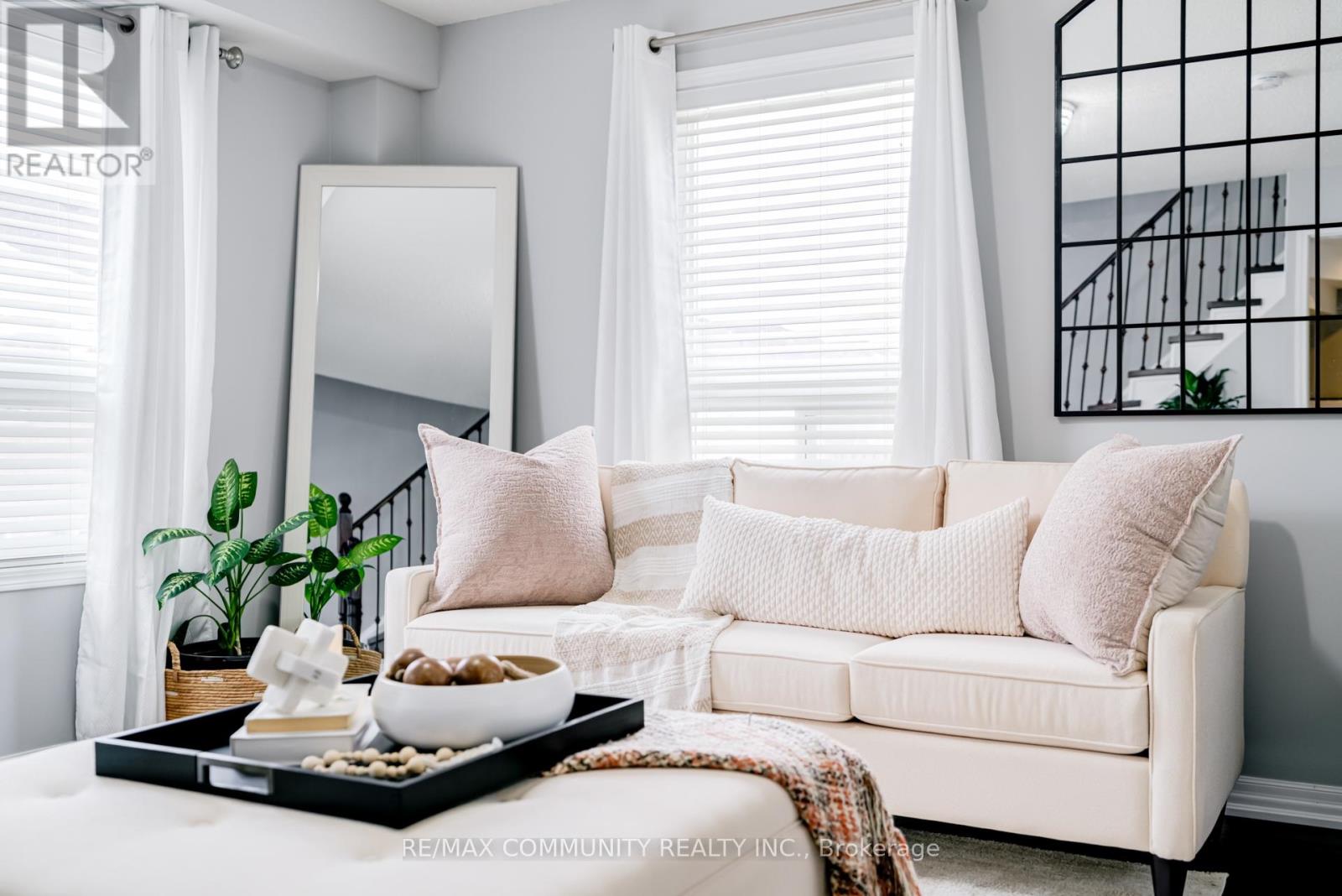 1115 Ormond Drive, Oshawa, Ontario  L1K 0K5 - Photo 10 - E12797504