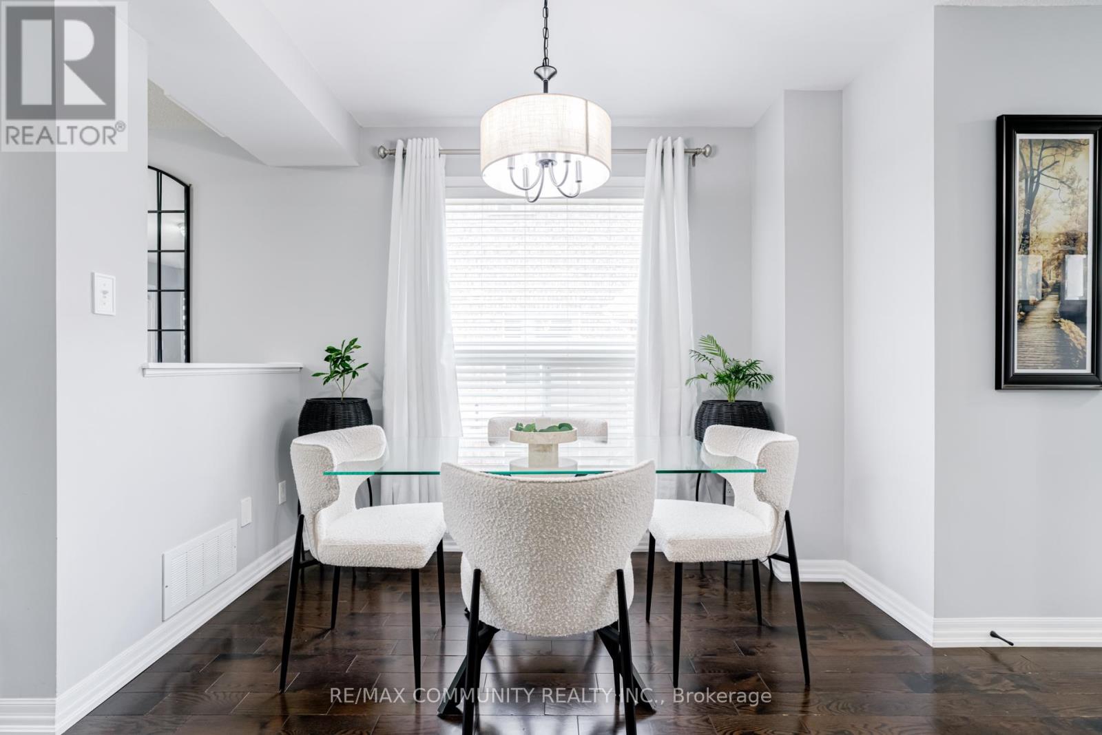 1115 Ormond Drive, Oshawa, Ontario  L1K 0K5 - Photo 5 - E12797504