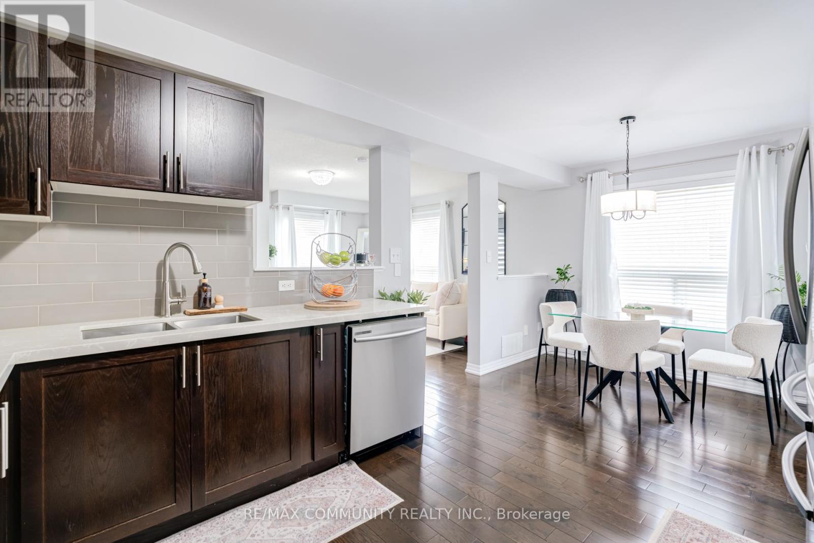 1115 Ormond Drive, Oshawa, Ontario  L1K 0K5 - Photo 7 - E12797504