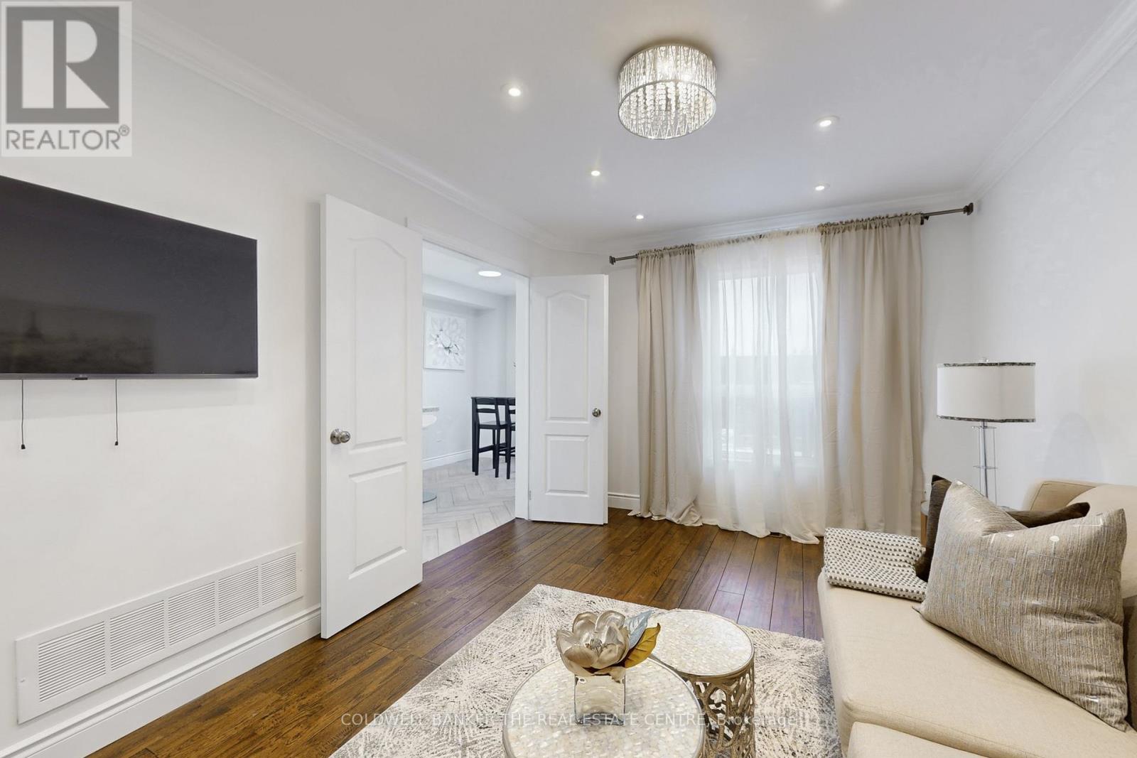 217 Stonebriar Drive N, Vaughan, Ontario  L6A 4A3 - Photo 6 - N12797458