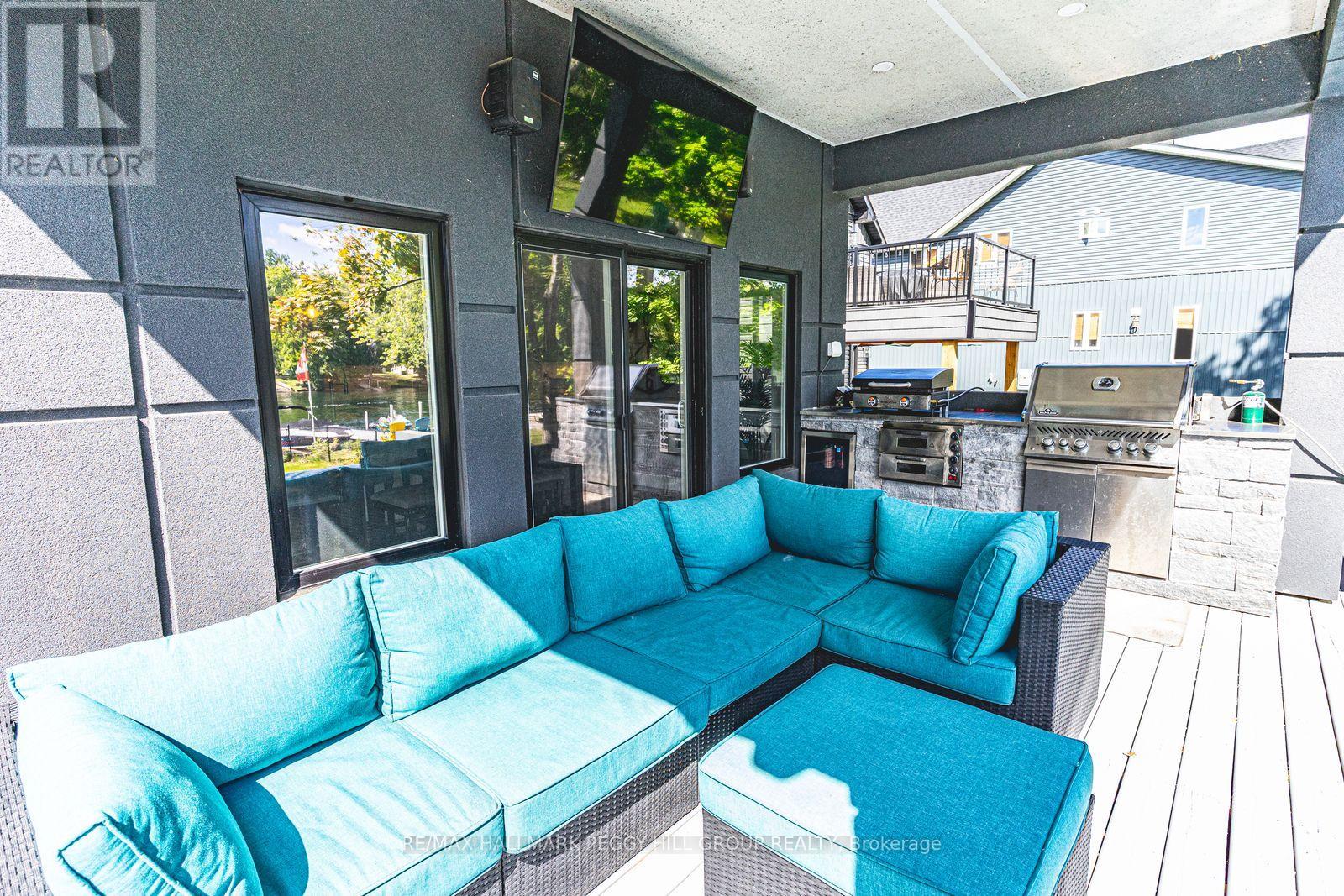 1657 Peninsula Point Road, Severn, Ontario  P0E 1N0 - Photo 18 - S12797400