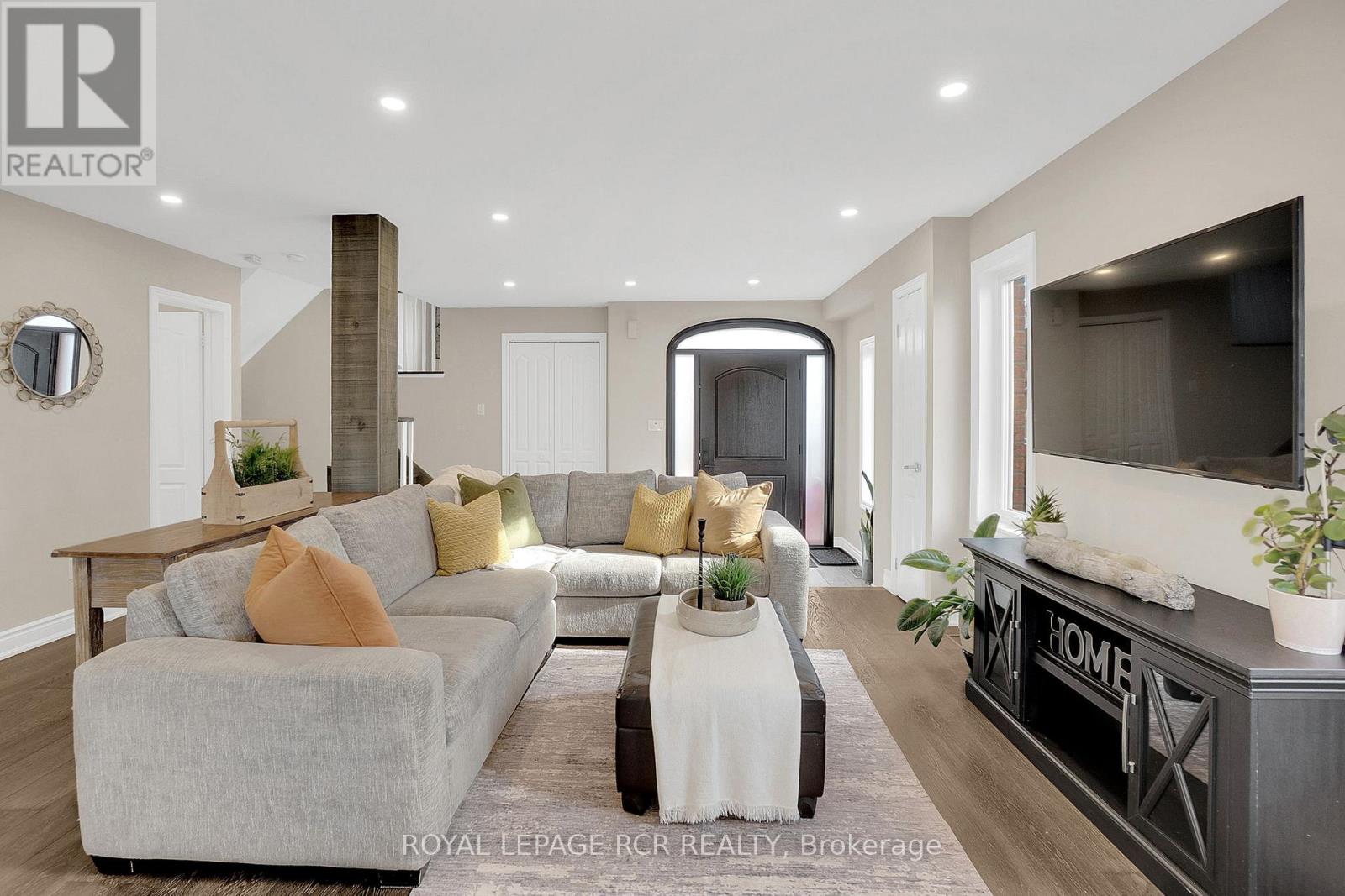 15 Jack Kenny Court, Caledon, Ontario  L7E 2M5 - Photo 7 - W12797288