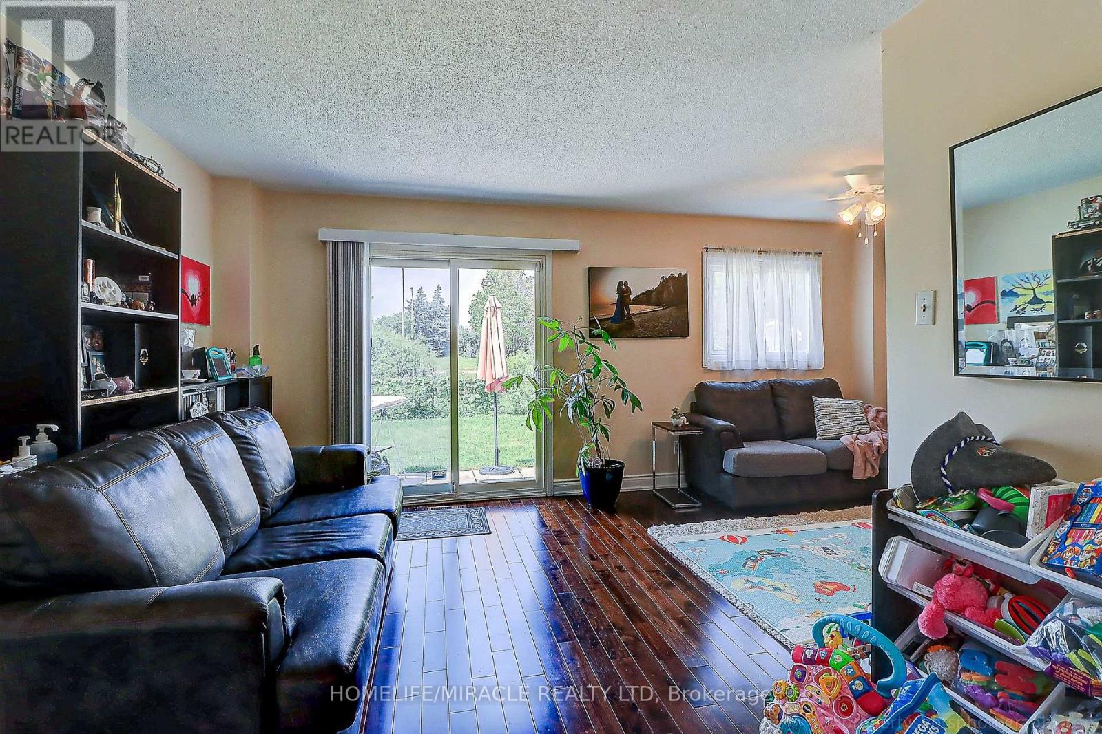 114 Martindale Crescent, Brampton, Ontario  L6X 2V1 - Photo 17 - W12797298