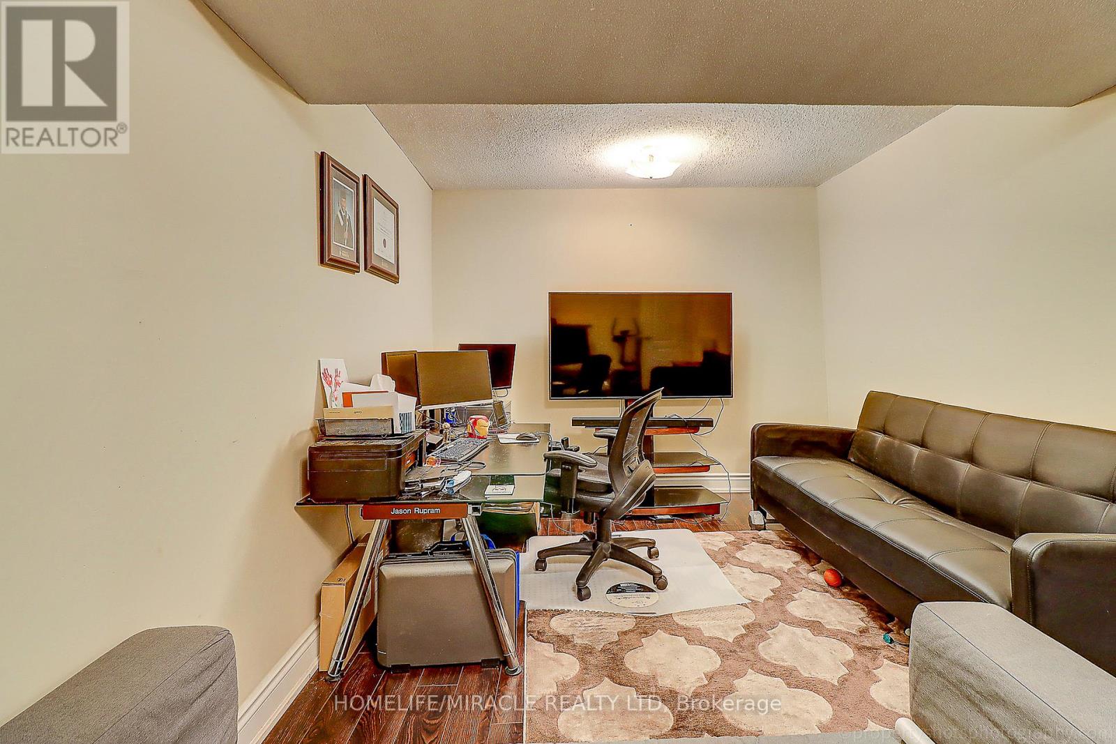 114 Martindale Crescent, Brampton, Ontario  L6X 2V1 - Photo 18 - W12797298