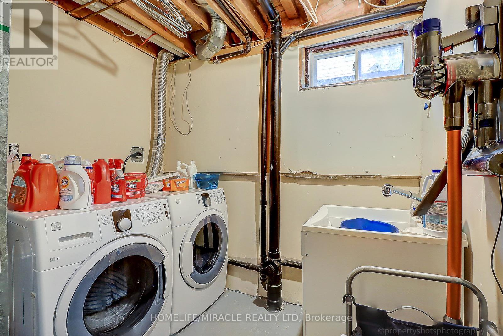 114 Martindale Crescent, Brampton, Ontario  L6X 2V1 - Photo 22 - W12797298