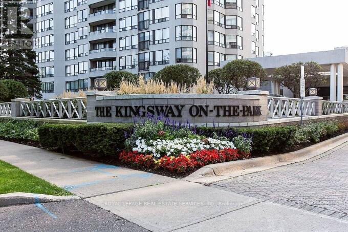 1109 - 1 Aberfoyle Crescent, Toronto, Ontario  M8X 2X8 - Photo 2 - W12797376