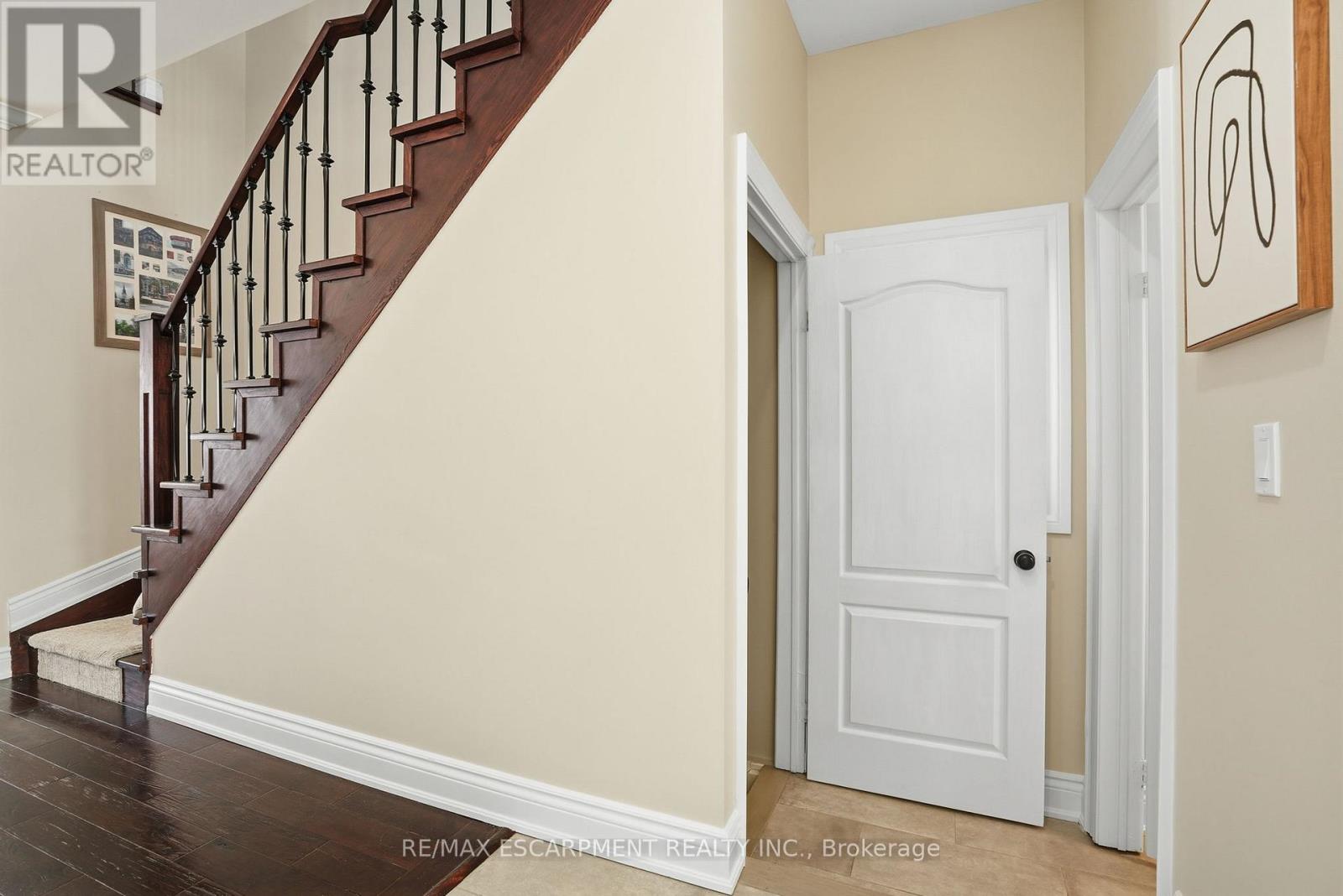 2669 Castle Hill Crescent, Oakville, Ontario  L6H 6J1 - Photo 16 - W12797426