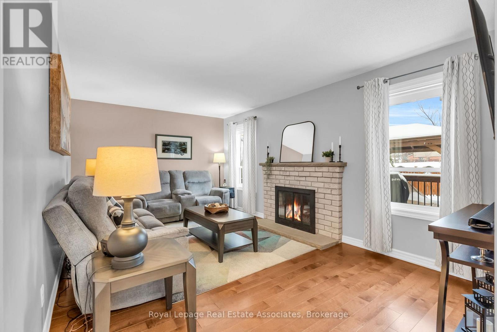 20 Jeremy Place, Brampton, Ontario  L6S 5K6 - Photo 12 - W12797442