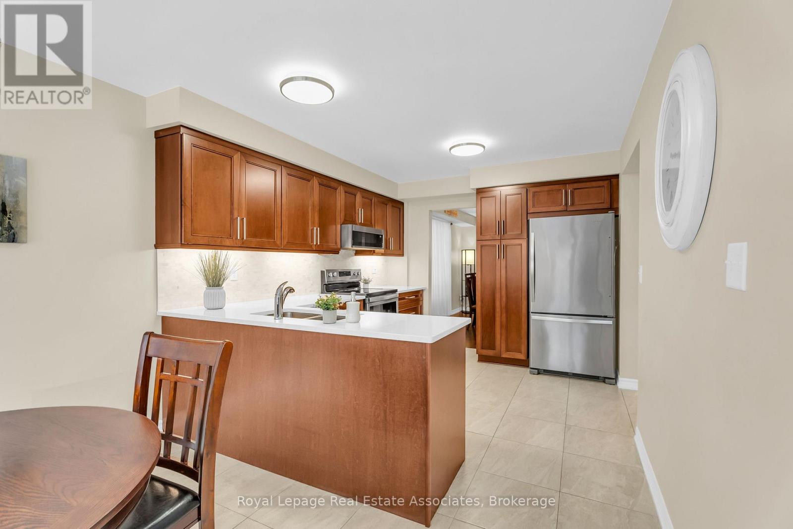 20 Jeremy Place, Brampton, Ontario  L6S 5K6 - Photo 16 - W12797442