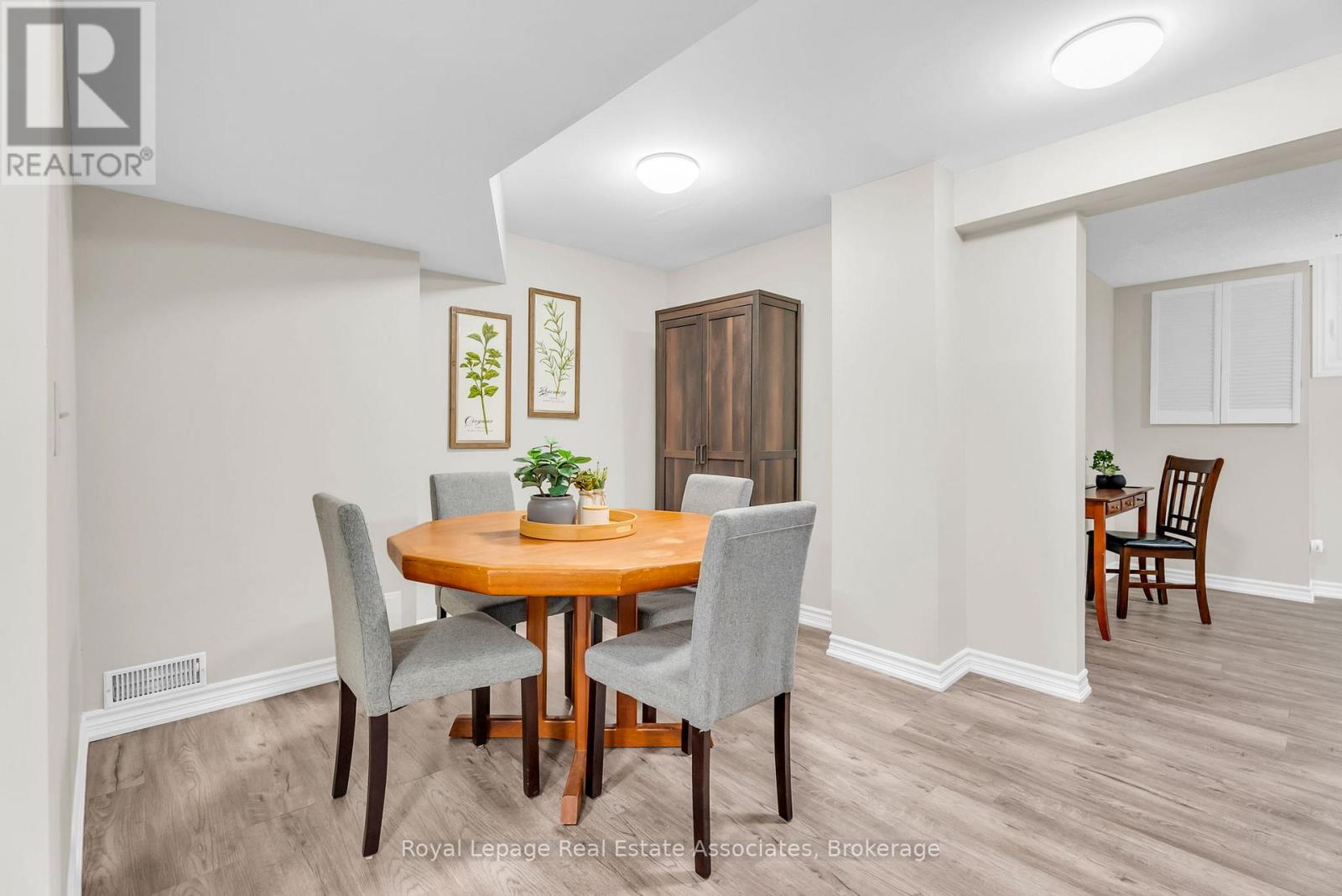 20 Jeremy Place, Brampton, Ontario  L6S 5K6 - Photo 32 - W12797442