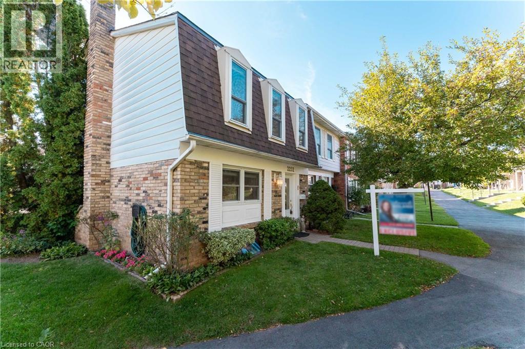 2252 Upper Middle Road Unit# 6, Burlington, Ontario L7P 2Z9 - Photo 5 - 40798088