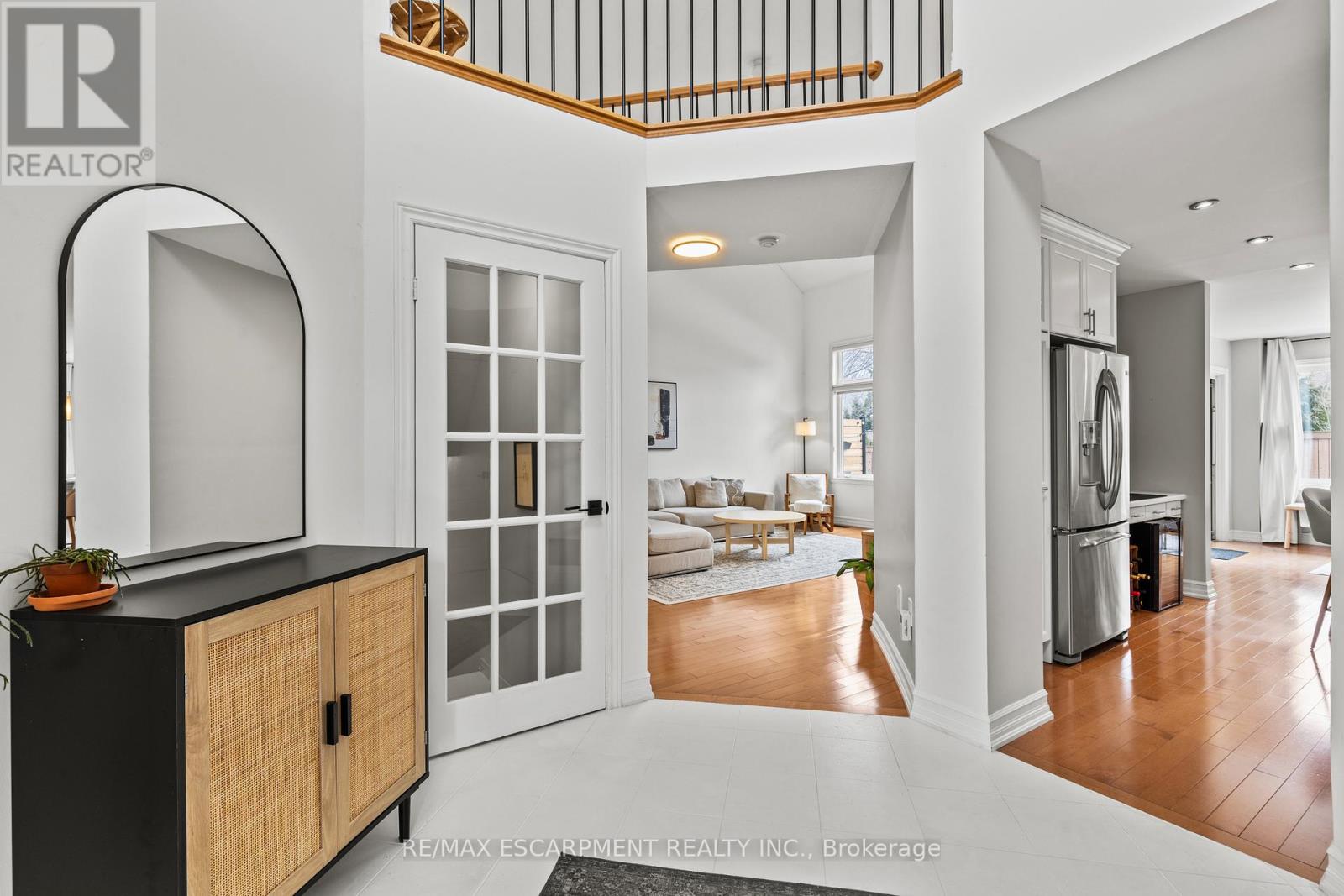 41 Griffith Drive, Grimsby, Ontario  L3M 5L2 - Photo 7 - X12797282