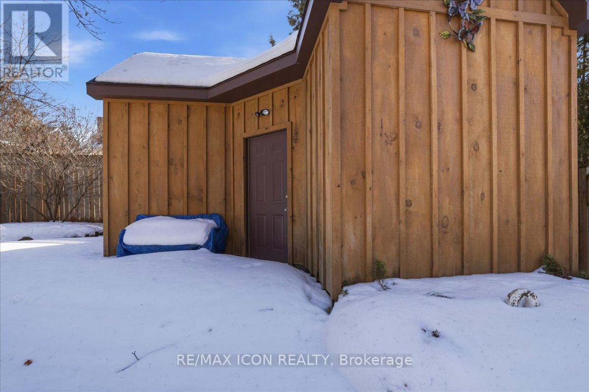 547 Wellington Street N, Kitchener, Ontario  N2H 5L6 - Photo 27 - X12797290