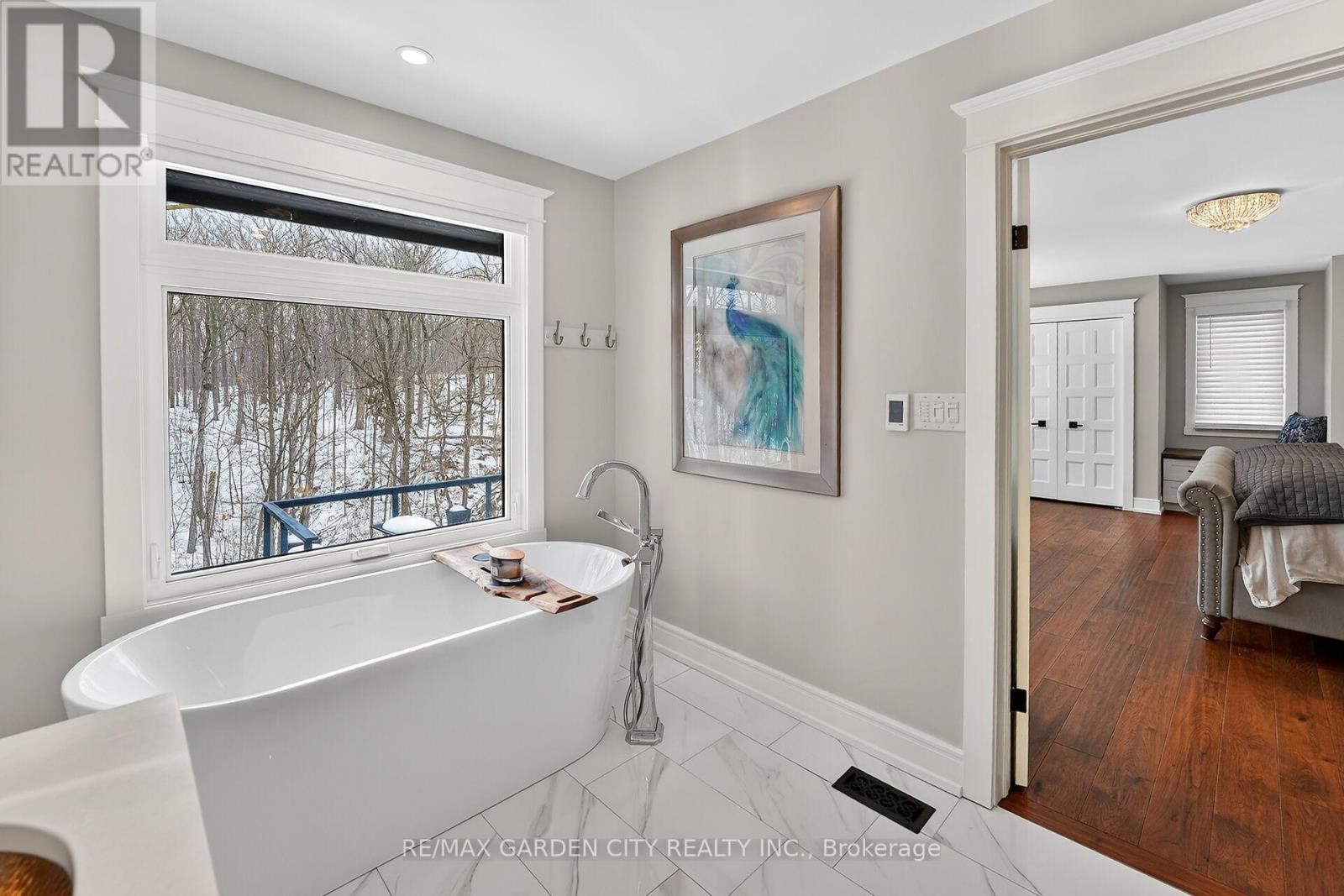 51 Park Road S, Grimsby, Ontario  L3M 4E7 - Photo 25 - X12797296