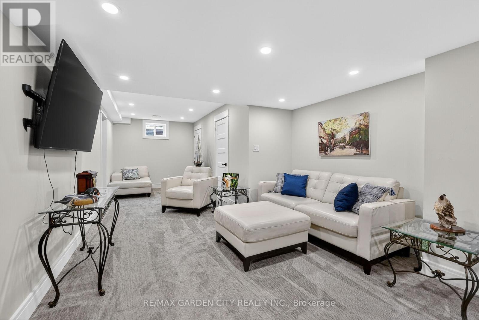 51 Park Road S, Grimsby, Ontario  L3M 4E7 - Photo 34 - X12797296