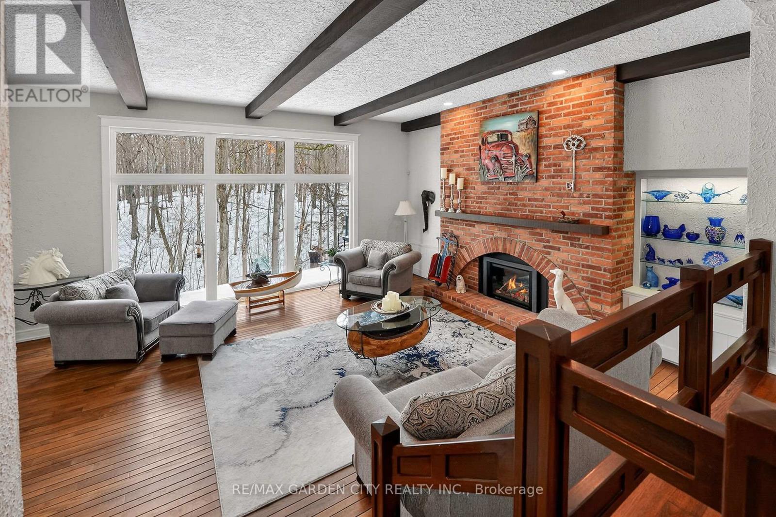 51 Park Road S, Grimsby, Ontario  L3M 4E7 - Photo 7 - X12797296