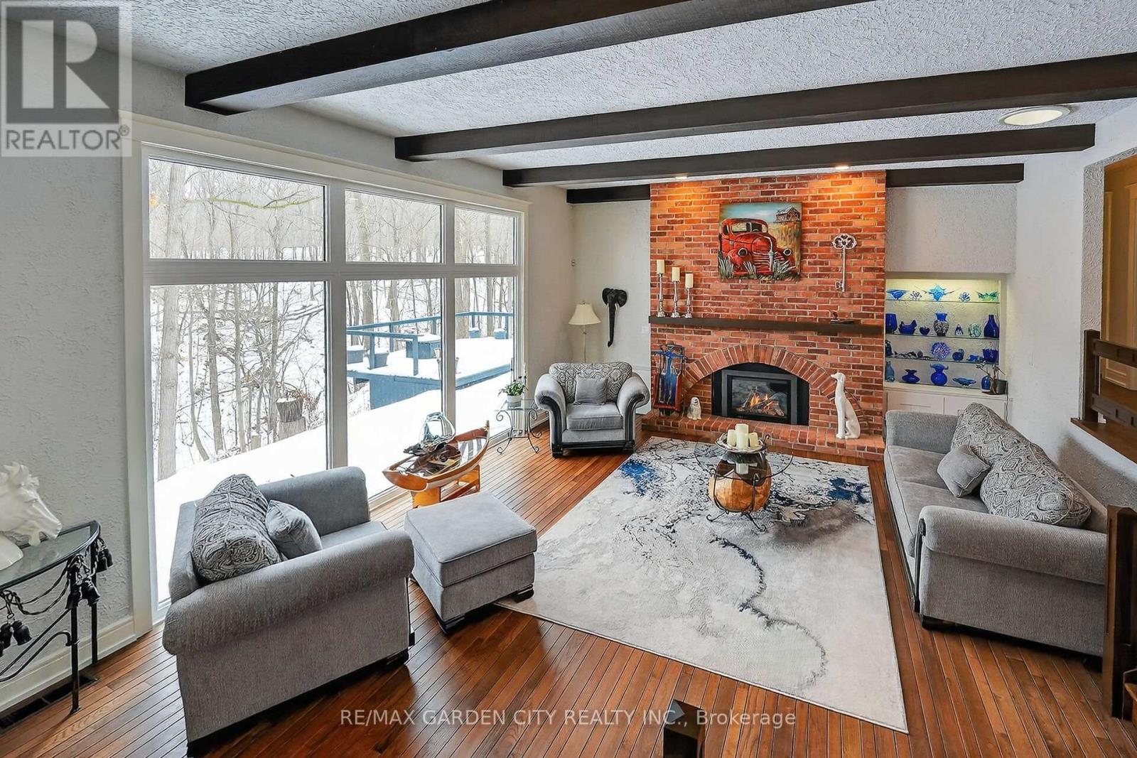 51 Park Road S, Grimsby, Ontario  L3M 4E7 - Photo 9 - X12797296