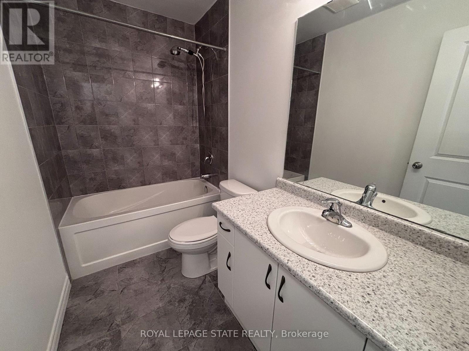 24 Garlent Avenue, Hamilton, Ontario  L9K 0J9 - Photo 14 - X12797322