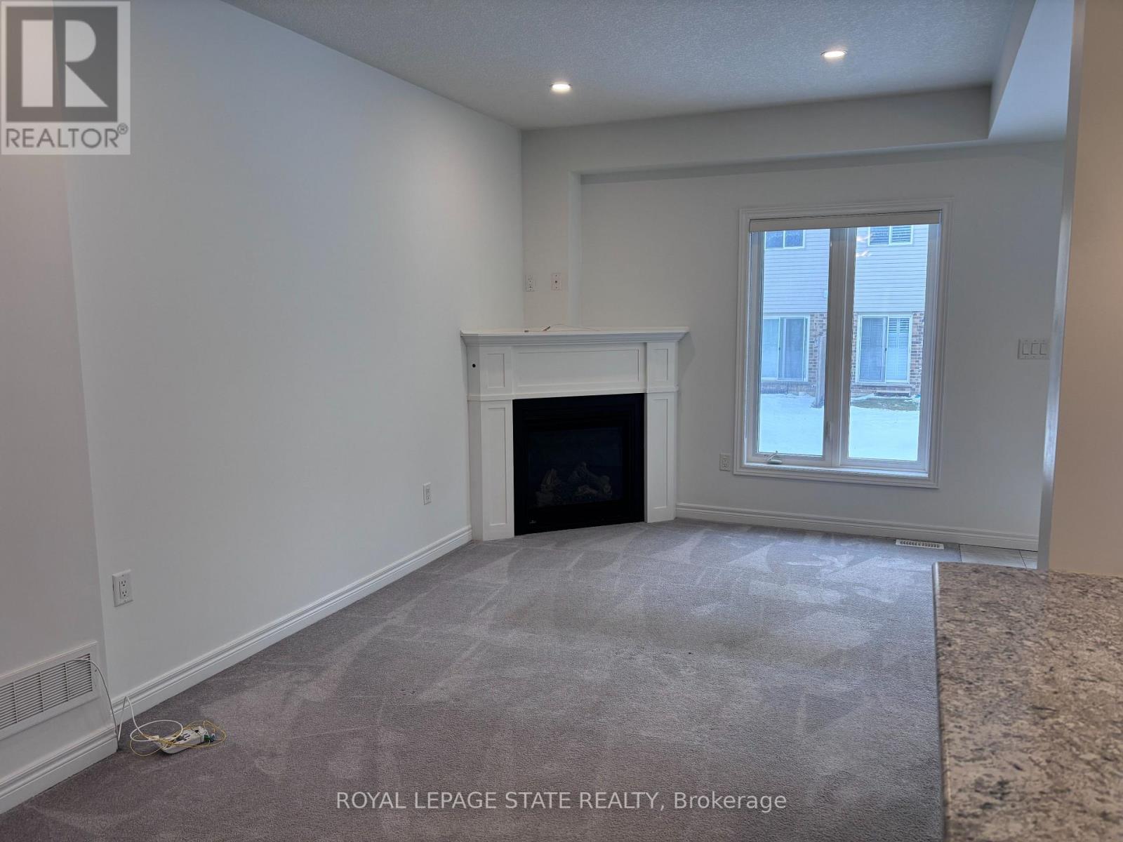 24 Garlent Avenue, Hamilton, Ontario  L9K 0J9 - Photo 8 - X12797322