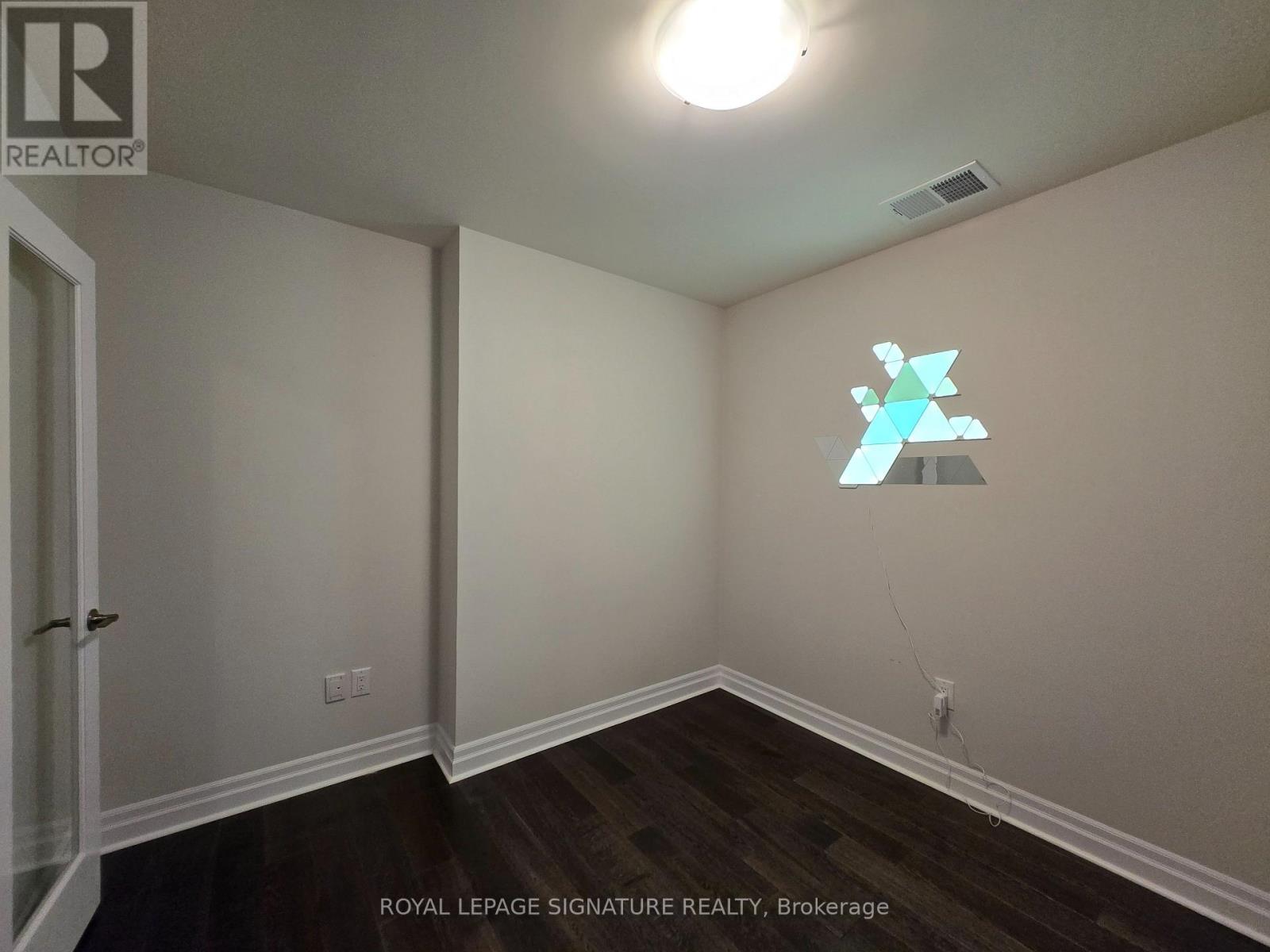 1008 - 505 Talbot Street, London East, Ontario  N6A 2S6 - Photo 18 - X12797418