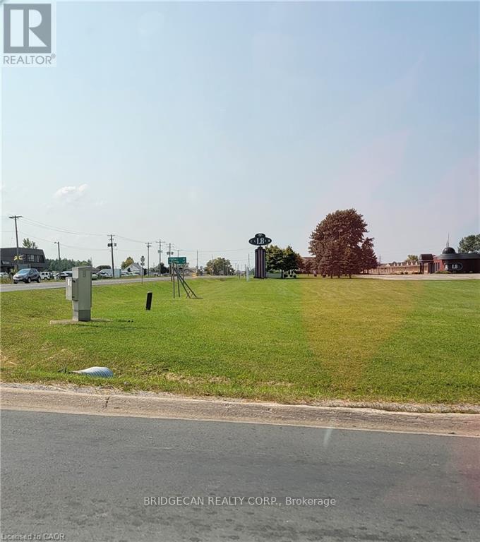 6200 Thorold Line Road, Niagara Falls, Ontario  L2H 0W3 - Photo 4 - X12797488