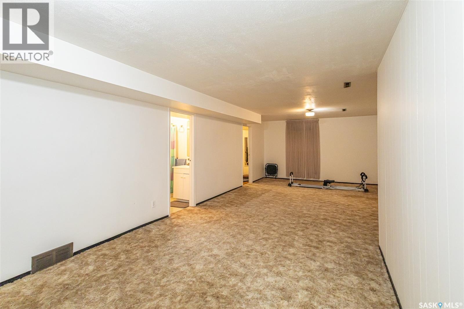 318 Montreal Avenue N, Saskatoon, Saskatchewan  S7L 3N8 - Photo 20 - SK028743